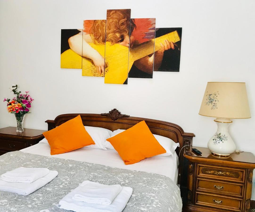 4 Bed Rooms Luxury Apartment Near Colosseum Rom Eksteriør billede